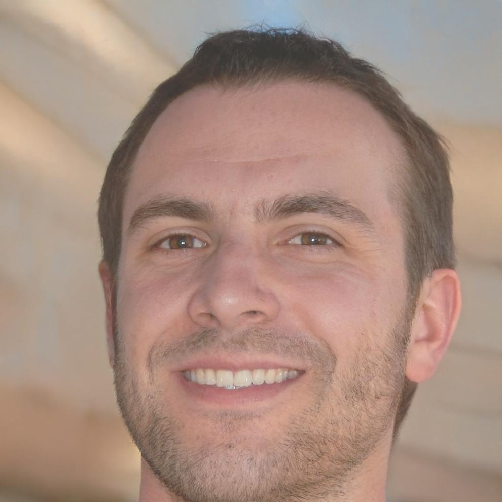 Portrait of Vernon Blackwood, data analysis consultant